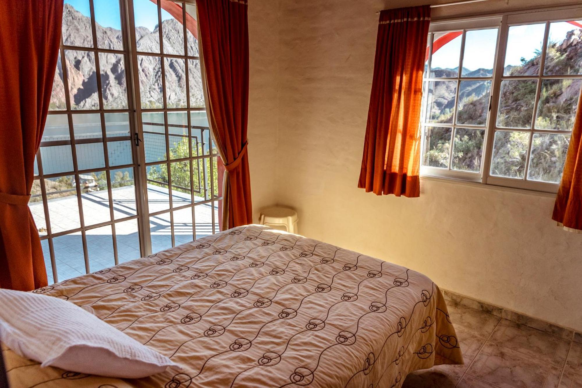 Chalet Reyunos Casa San Rafael (Mendoza)
