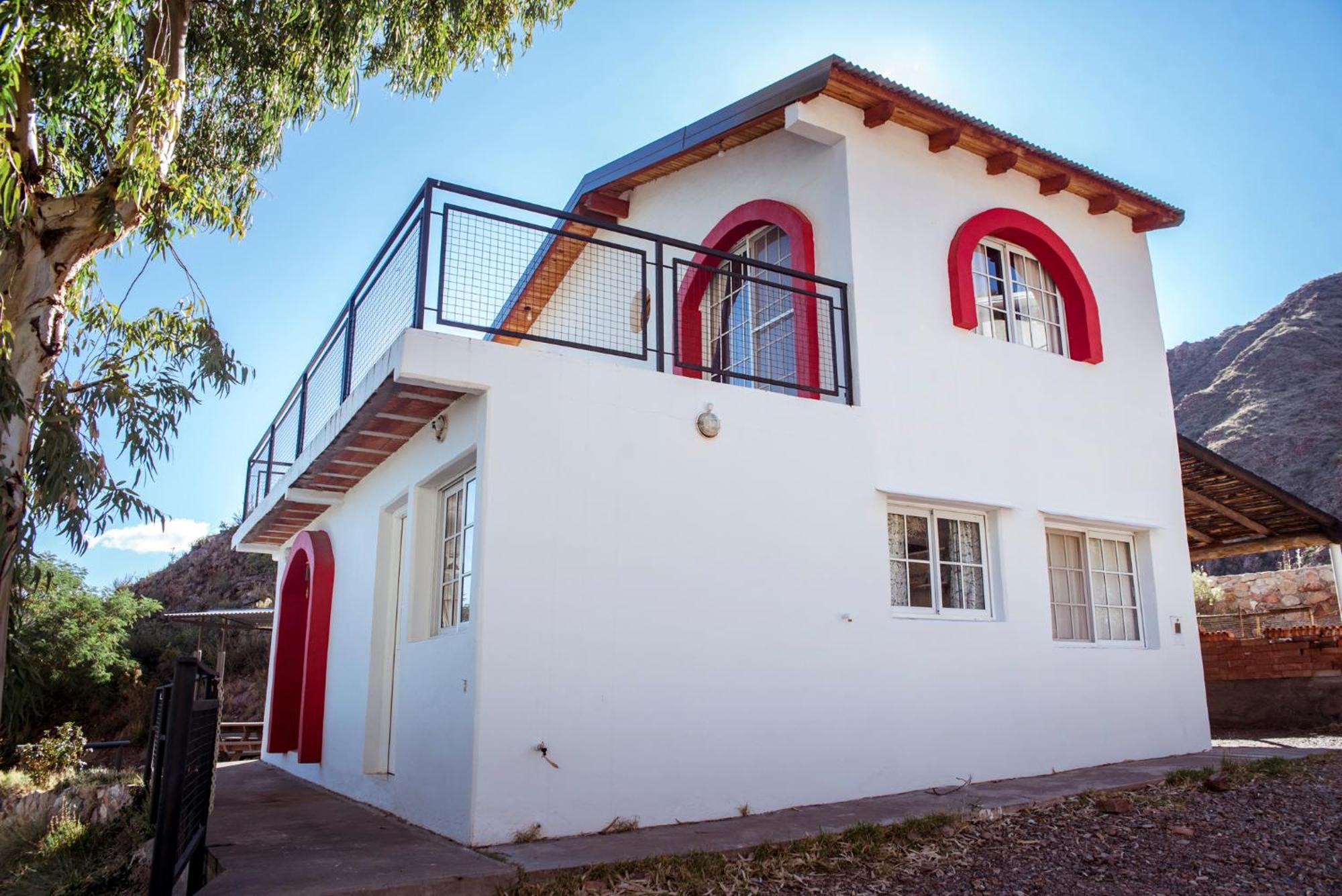 Reyunos Casa Chalet *