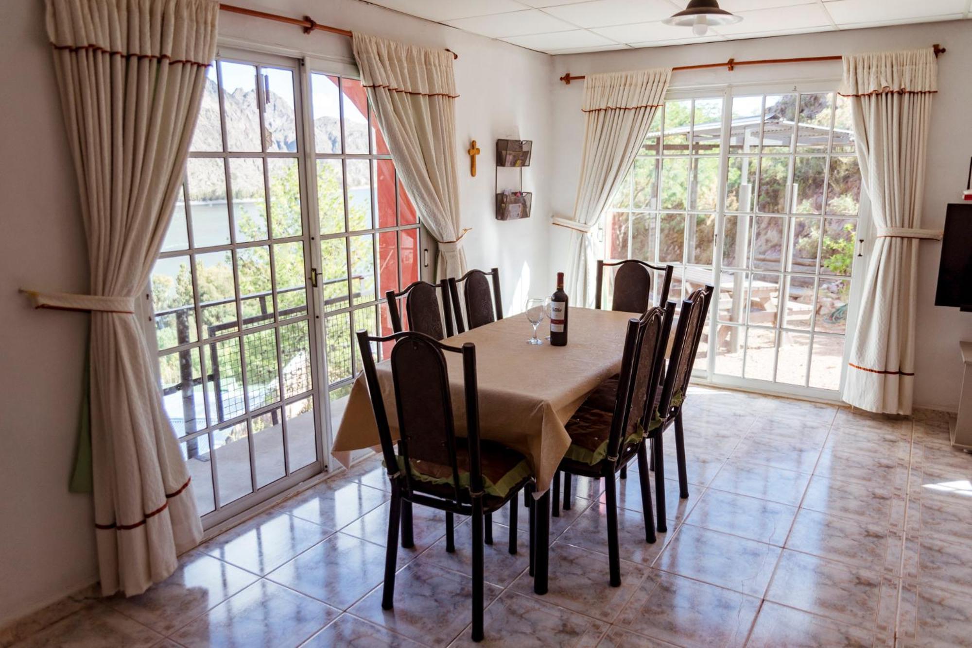 Reyunos Casa * San Rafael (Mendoza)