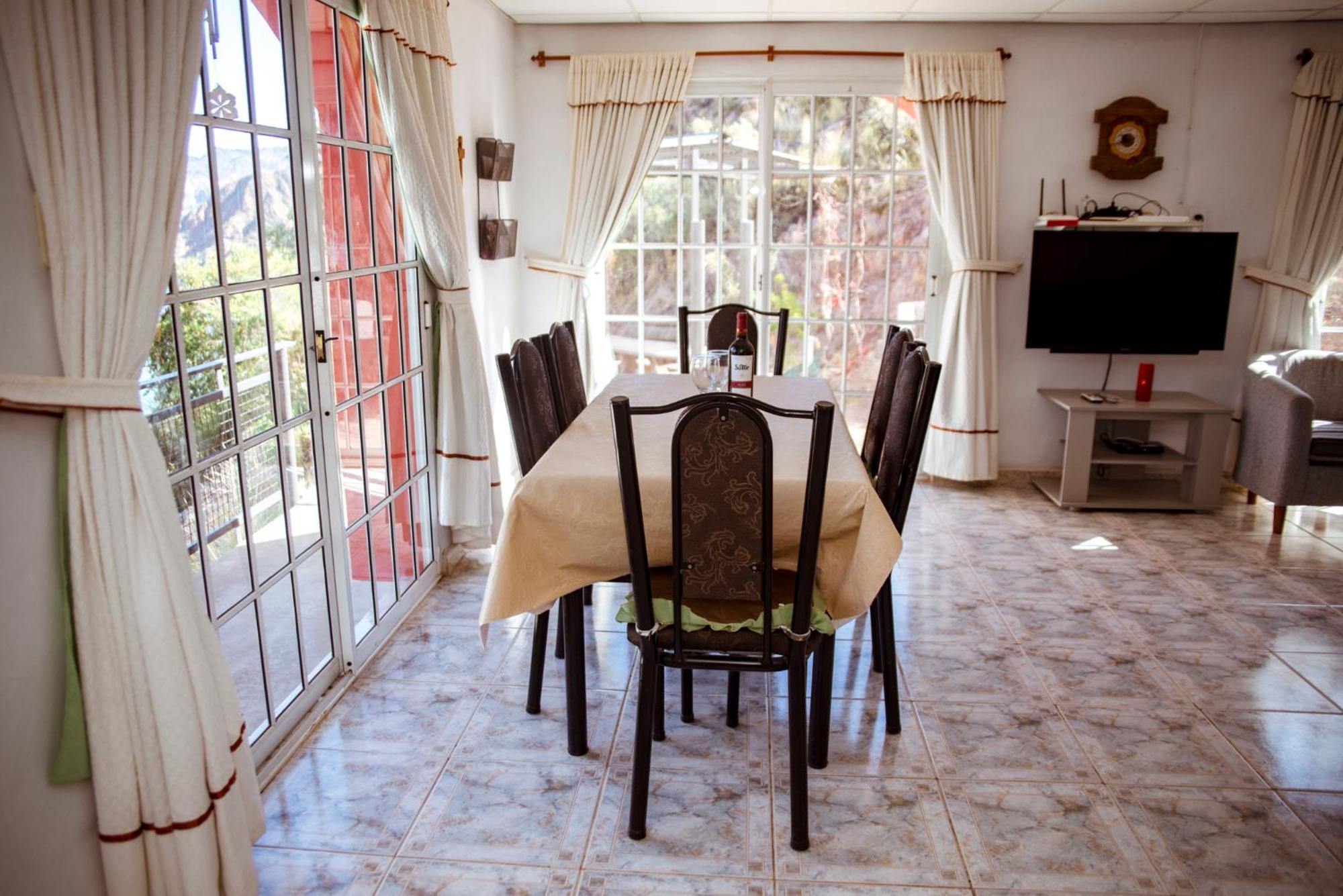 Reyunos Casa