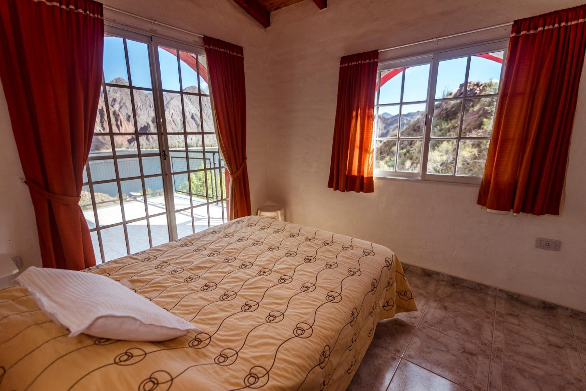 Chalet Reyunos Casa San Rafael (Mendoza)